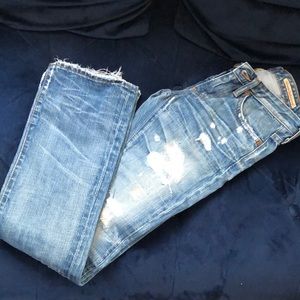 Straight leg distressed jeans